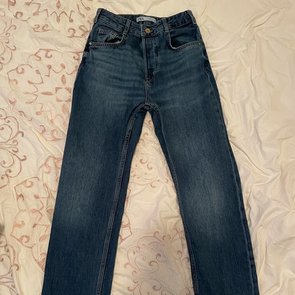 Barry worn Zara girlfriend jeans